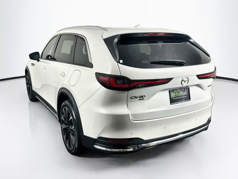 Used 2024 MAZDA CX-90 Plug-In Hybrid w/ Premium Pkg AWD/4WD image 5