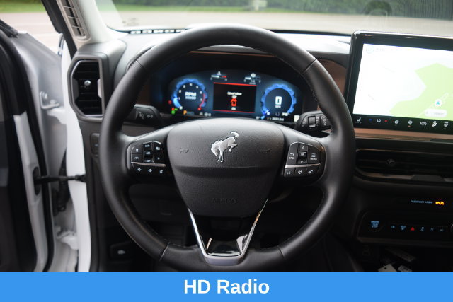 Used 2025 Ford Bronco Sport Outer Banks w/ Outer Banks Tech Package+ AWD/4WD image 4