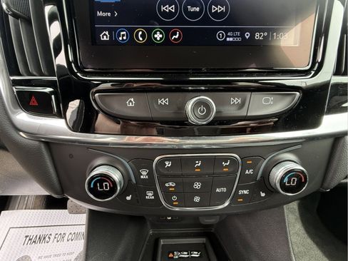 Certified 2023 Chevrolet Traverse LT image 15