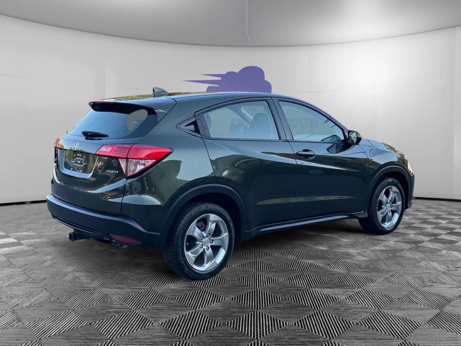 Used 2018 Honda HR-V LX image 5
