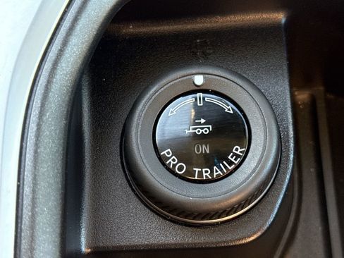 Certified 2025 Ford Expedition Max Active image 26