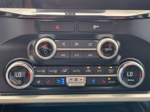 Certified 2023 Ford Expedition XLT AWD/4WD image 21