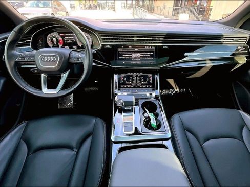 Used 2021 Audi Q8 Premium Plus w/ Premium Plus Package image 11