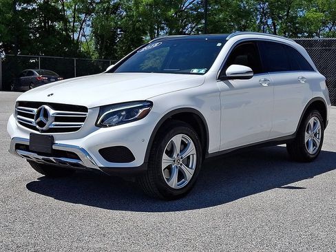 Used 2018 Mercedes-Benz GLC 300 4MATIC image 6
