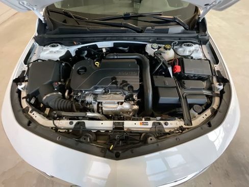 Used 2023 Chevrolet Malibu LT image 25