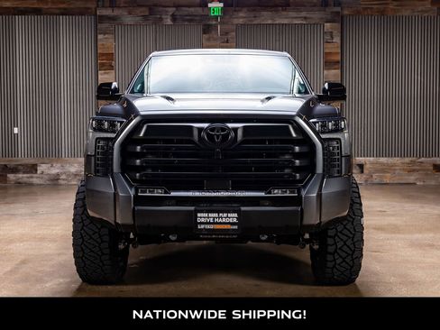 Used 2026 Toyota Tundra Limited AWD/4WD image 4