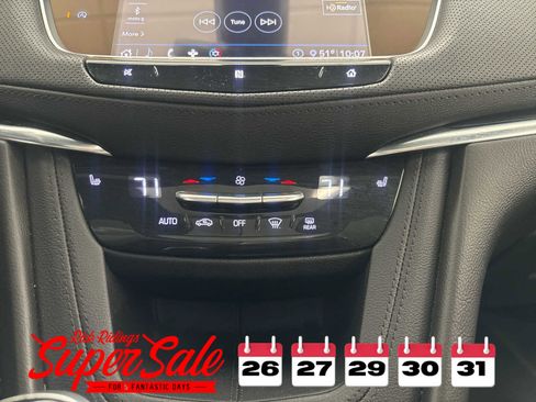 Used 2020 Cadillac XT5 Premium Luxury image 33