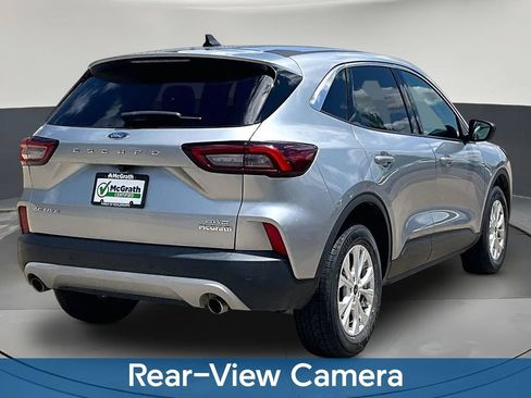 Used 2023 Ford Escape Active w/ Tech Pack #1 AWD/4WD image 8