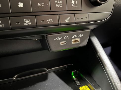 New 2026 Subaru Outback Limited image 21