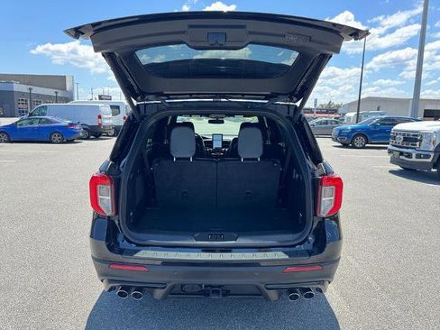 Certified 2023 Ford Explorer ST w/ Equipment Group 401A AWD/4WD image 18