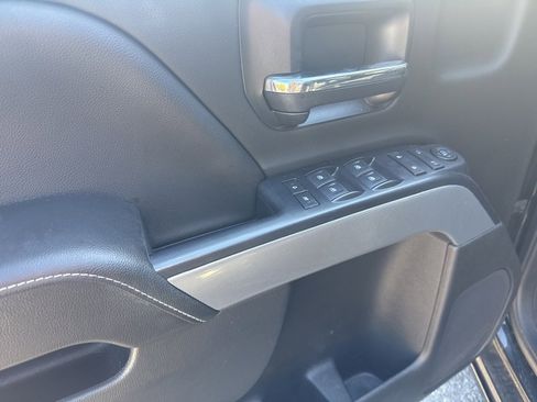 Used 2018 Chevrolet Silverado 1500 LT w/ All Star Edition image 18