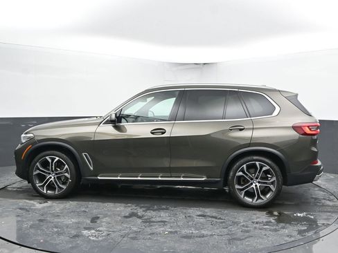Used 2023 BMW X5 xDrive40i w/ Premium Package image 7