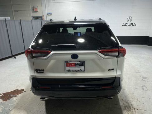 Used 2022 Toyota RAV4 XSE w/ Premium Package image 5