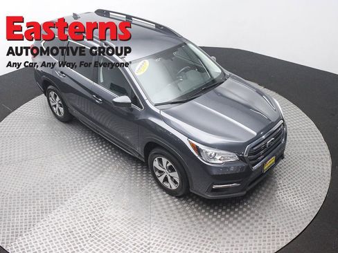 Used 2022 Subaru Ascent Premium AWD/4WD image 3