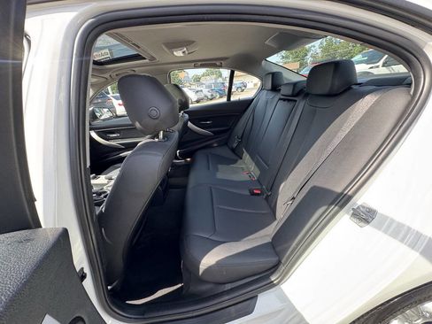 Used 2014 BMW 320i xDrive 320i xDrive AWD 4dr Sedan image 24