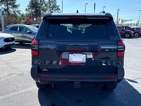 Used 2025 Toyota 4Runner TRD Off-Road AWD/4WD image 6