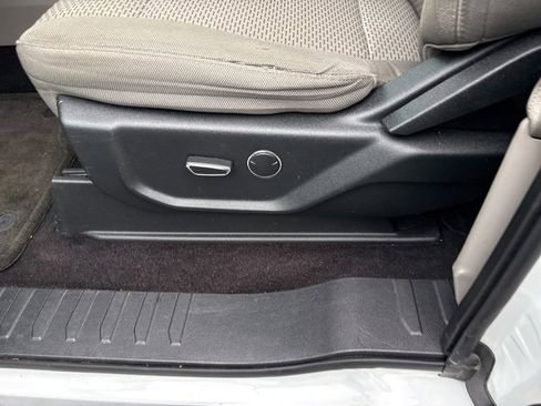 Used 2015 Ford F150 XLT w/ Equipment Group 301A Mid image 20