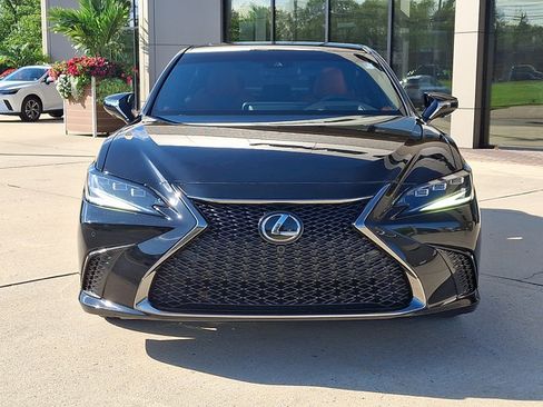 Used 2024 Lexus ES 350 F Sport w/ Technology Package FWD image 2