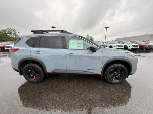 New 2026 Nissan Rogue SV w/ Rock Creek Premium Package AWD/4WD image 4