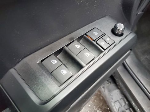 Used 2023 Toyota Tacoma SR image 19