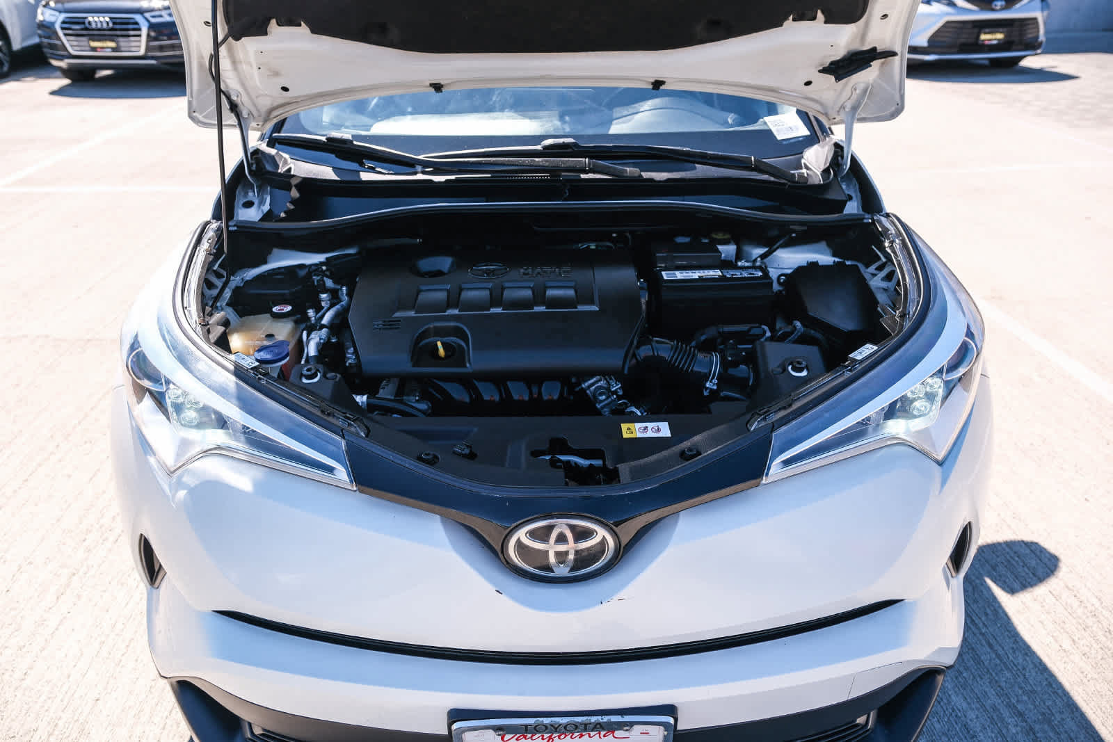 Certified 2018 Toyota C-HR XLE FWD image 28