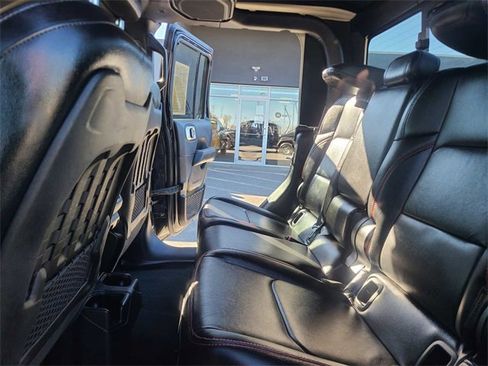 Used 2022 Jeep Gladiator Rubicon w/ LED Lighting Group image 22