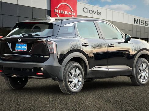 New 2026 Nissan Kicks S image 3