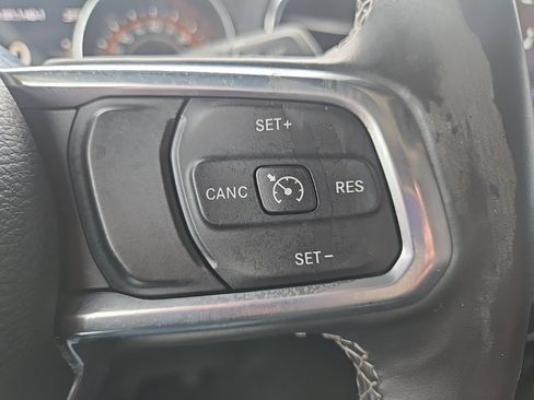 Used 2021 Jeep Gladiator Overland w/ Popular Equipment Package image 50