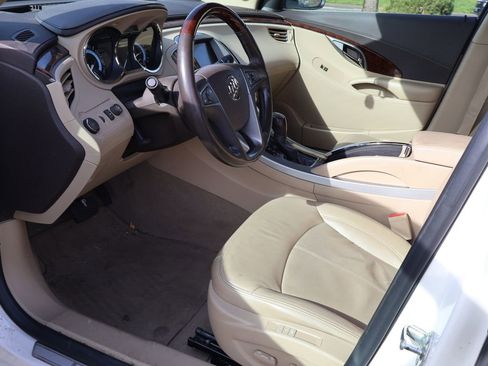 Used 2011 Buick LaCrosse CXS w/ Driver Confidence Package image 4