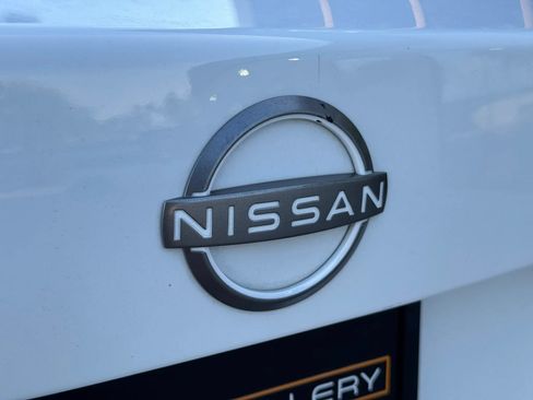 Used 2024 Nissan Sentra S FWD image 47