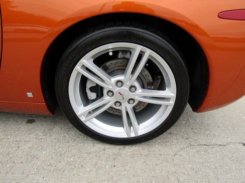 Used 2008 Chevrolet Corvette Convertible w/ Preferred Equipment Group RWD image 24