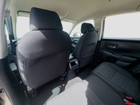 Certified 2023 Honda HR-V LX image 23