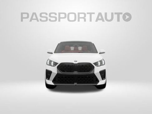 New 2026 BMW X2 xDrive28i image 3