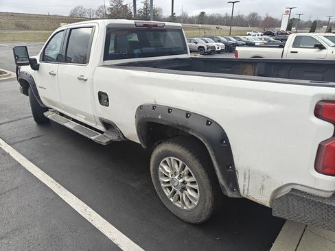 Used 2020 Chevrolet Silverado 3500 High Country w/ Technology Package AWD/4WD image 11