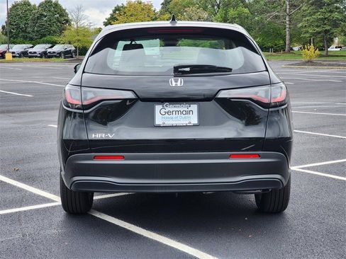 Used 2025 Honda HR-V LX image 12