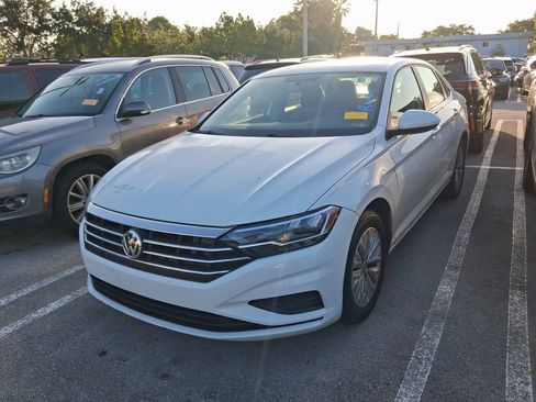 Used 2020 Volkswagen Jetta S w/ Driver Assistance Package FWD image 6