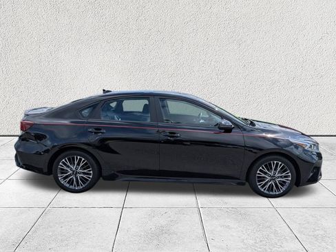 Used 2024 Kia Forte GT-Line w/ GT-Line Premium Package FWD image 2