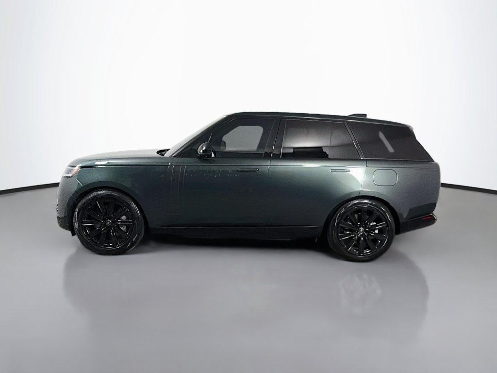 Used 2025 Land Rover Range Rover SE AWD/4WD image 8
