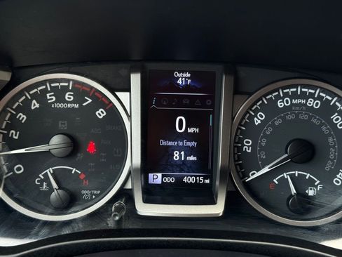 Used 2021 Toyota Tacoma Limited w/ Nightshade Package image 14