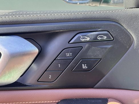 Used 2025 BMW X6 M60i image 23