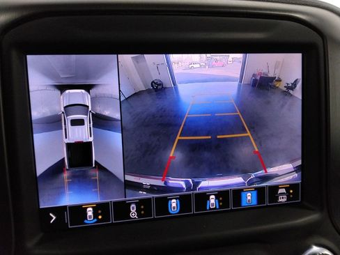 Used 2022 GMC Sierra 1500 Denali w/ Denali Reserve Package image 27