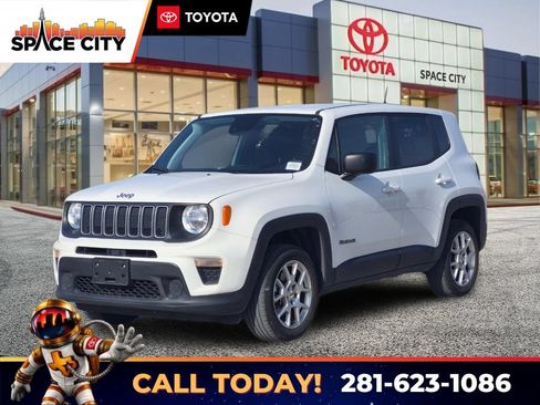 Used 2023 Jeep Renegade Latitude AWD/4WD image 1