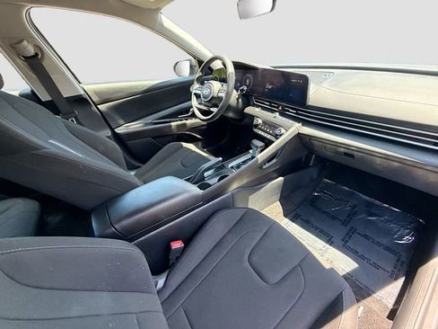 Certified 2024 Hyundai Elantra SEL FWD image 26