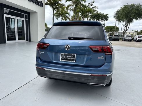 Used 2018 Volkswagen Tiguan SE AWD/4WD image 25