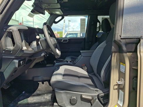 New 2026 Ford Bronco Big Bend AWD/4WD image 8