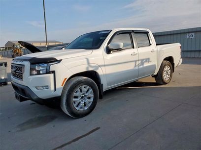 Used 2023 Nissan Frontier SV w/ SV Convenience Package