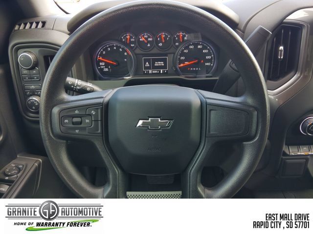 Used 2023 Chevrolet Silverado 1500 Custom Trail Boss w/ LPO, Dark Essentials Package AWD/4WD image 15