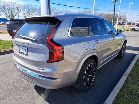 New 2026 Volvo XC90 T8 Ultra w/ Protection Package Premier image 3