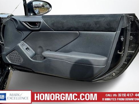 Used 2024 Toyota GR86 Premium w/ Performance Package image 21