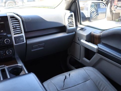 Used 2015 Ford F150 Lariat w/ Equipment Group 501A Mid AWD/4WD image 22